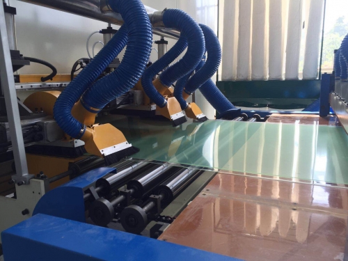 Folha coextrudida de PMMA / PC