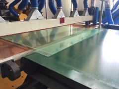 Folha coextrudida de PMMA / PC